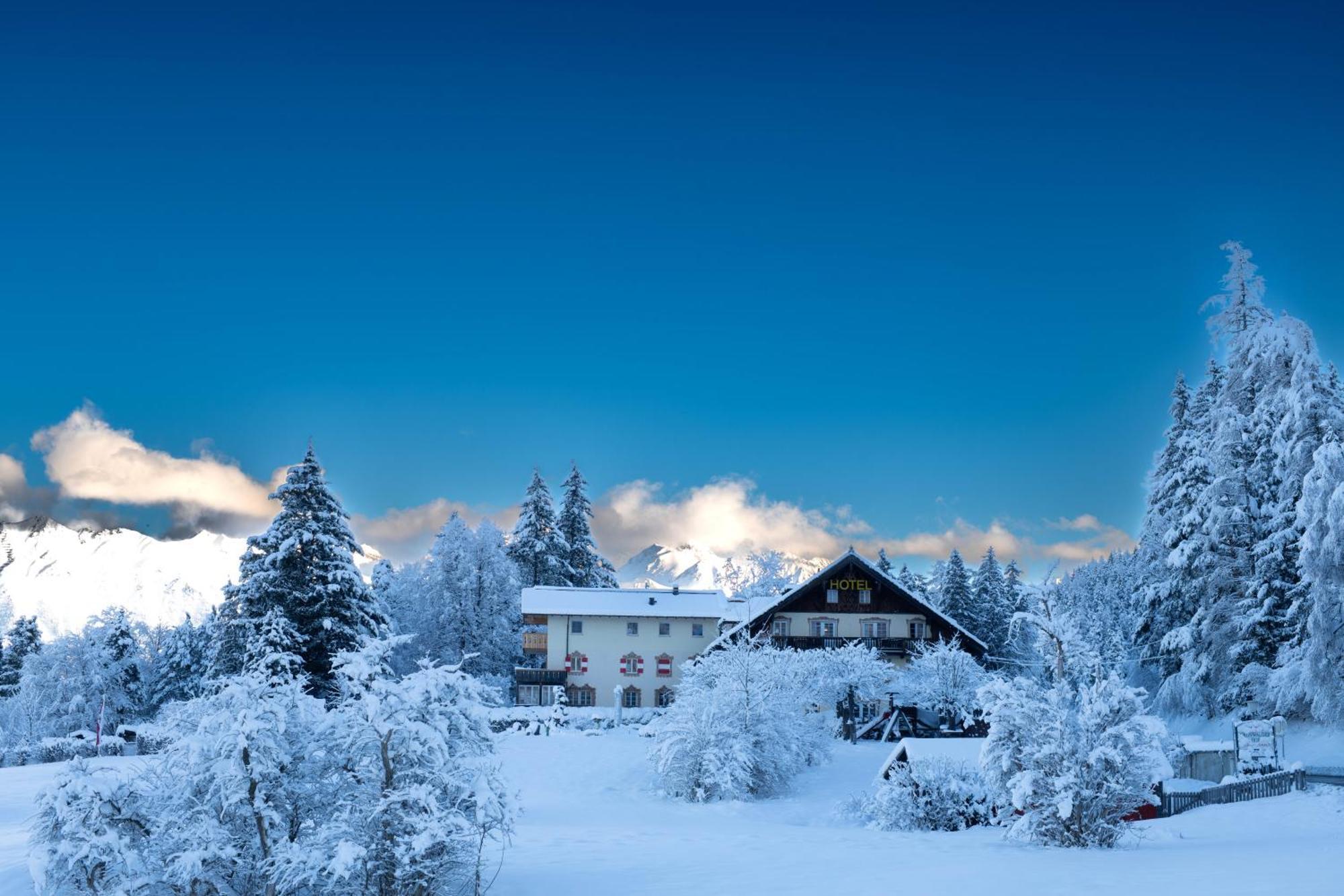 Hotel Restaurant Gruenwalderhof Patsch Екстериор снимка