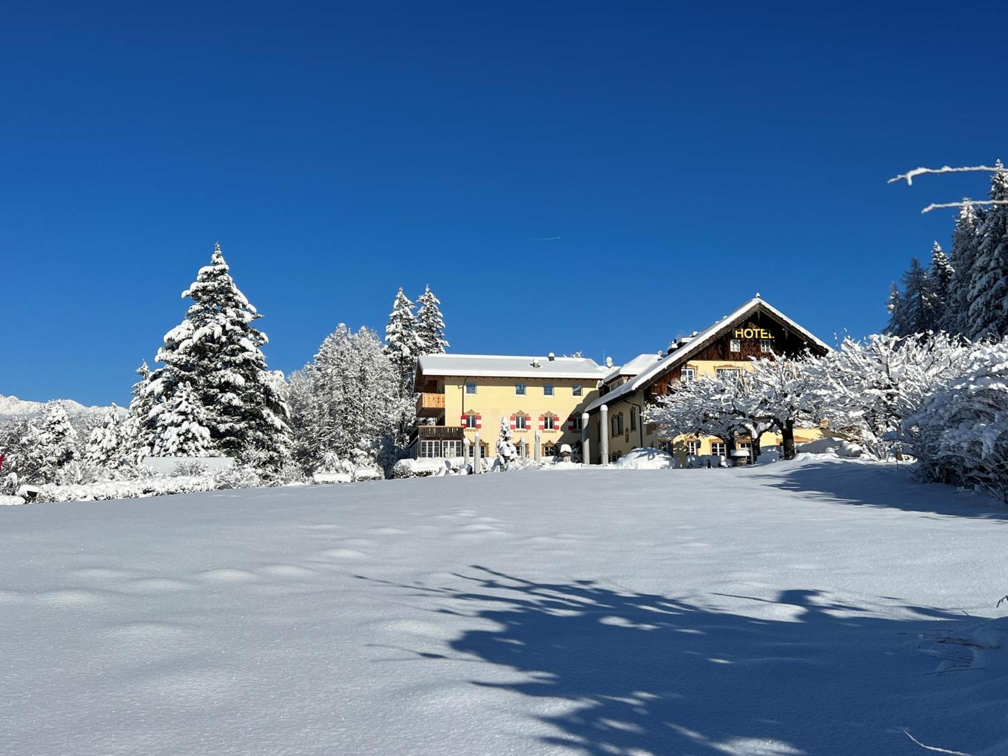 Hotel Restaurant Gruenwalderhof Patsch Екстериор снимка