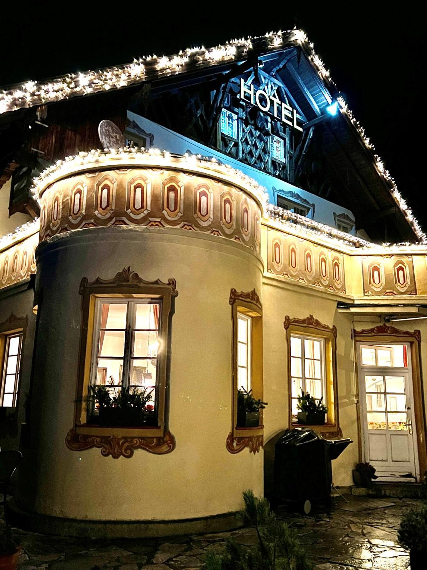 Hotel Restaurant Gruenwalderhof Patsch Екстериор снимка