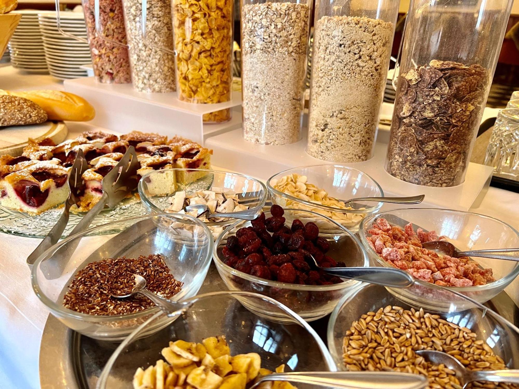 Hotel Restaurant Gruenwalderhof Patsch Екстериор снимка