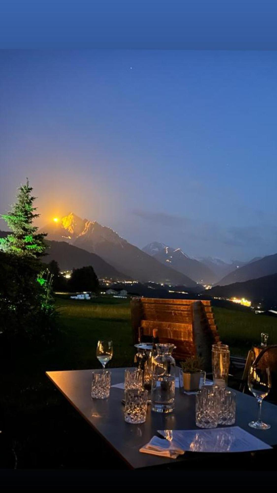 Hotel Restaurant Gruenwalderhof Patsch Екстериор снимка