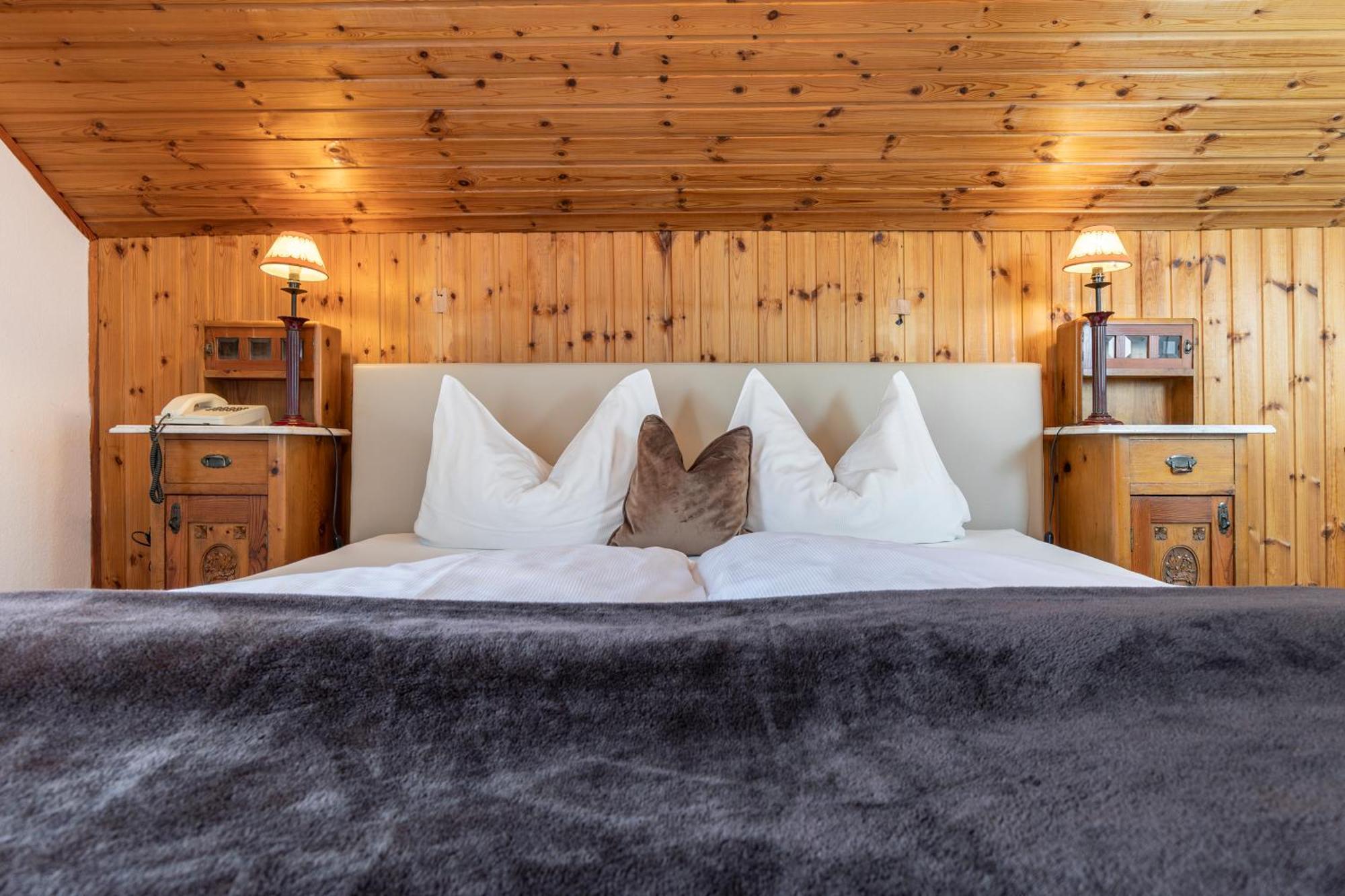 Hotel Restaurant Gruenwalderhof Patsch Екстериор снимка