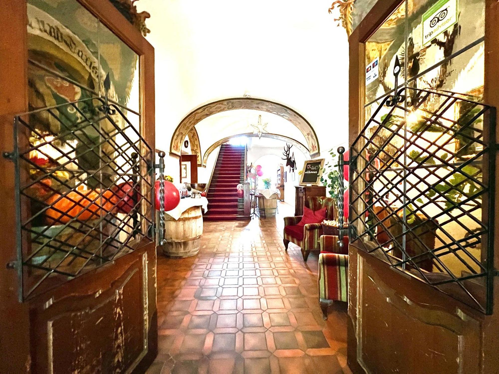 Hotel Restaurant Gruenwalderhof Patsch Екстериор снимка